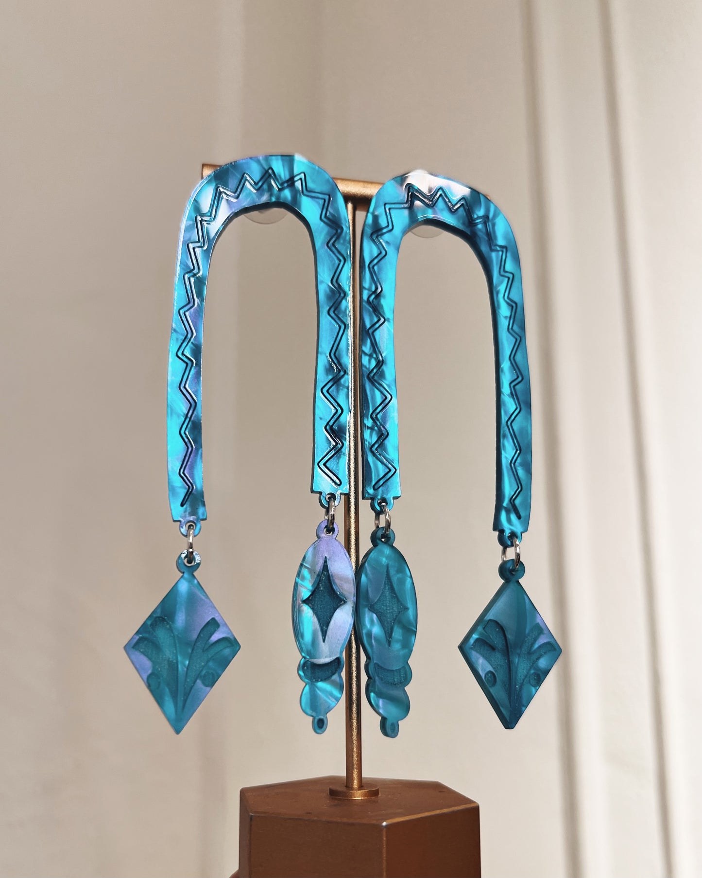 Teal Sha Snake Earrings