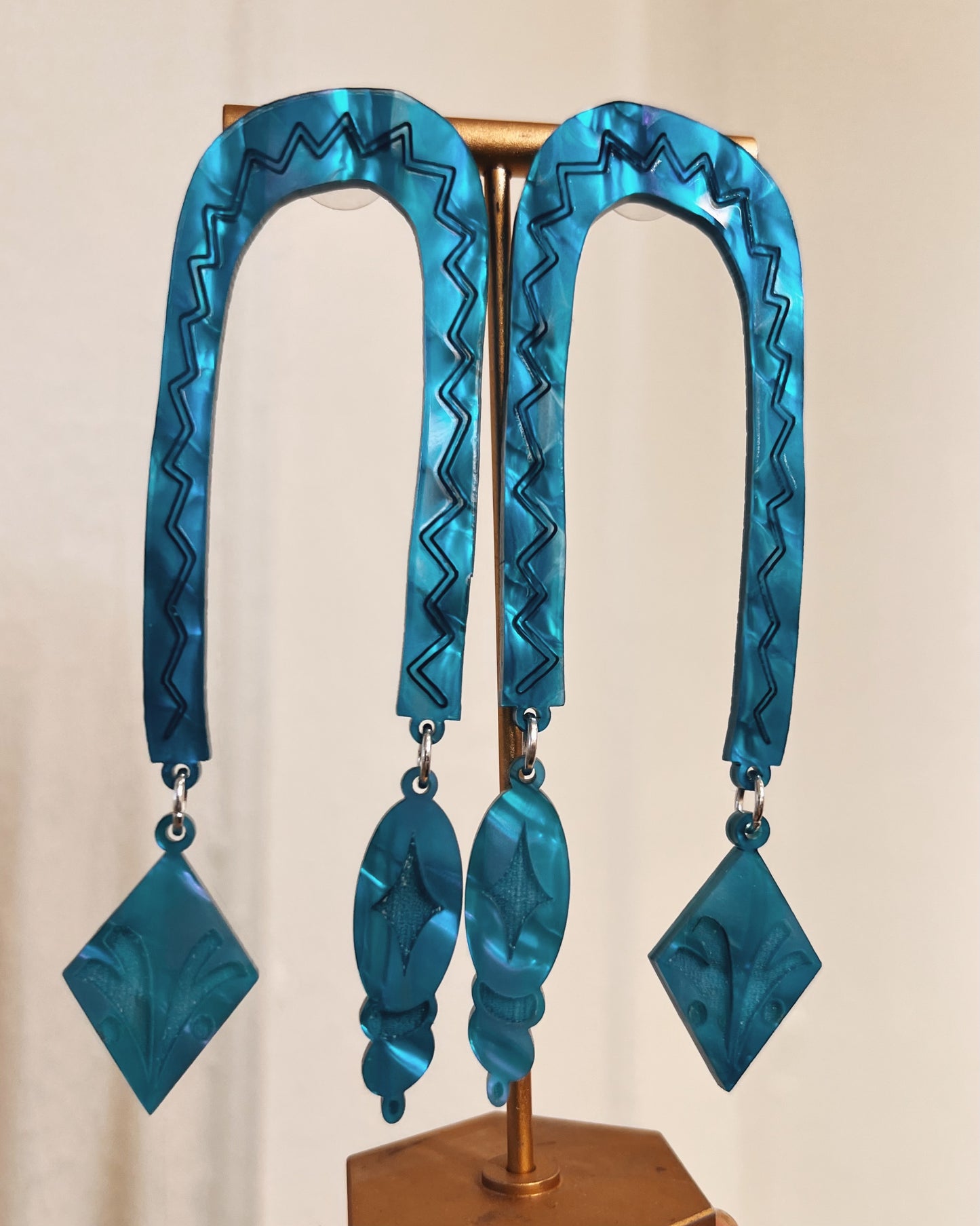 Teal Sha Snake Earrings