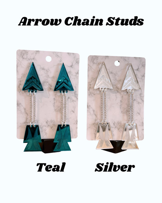 Arrow Chain Studs